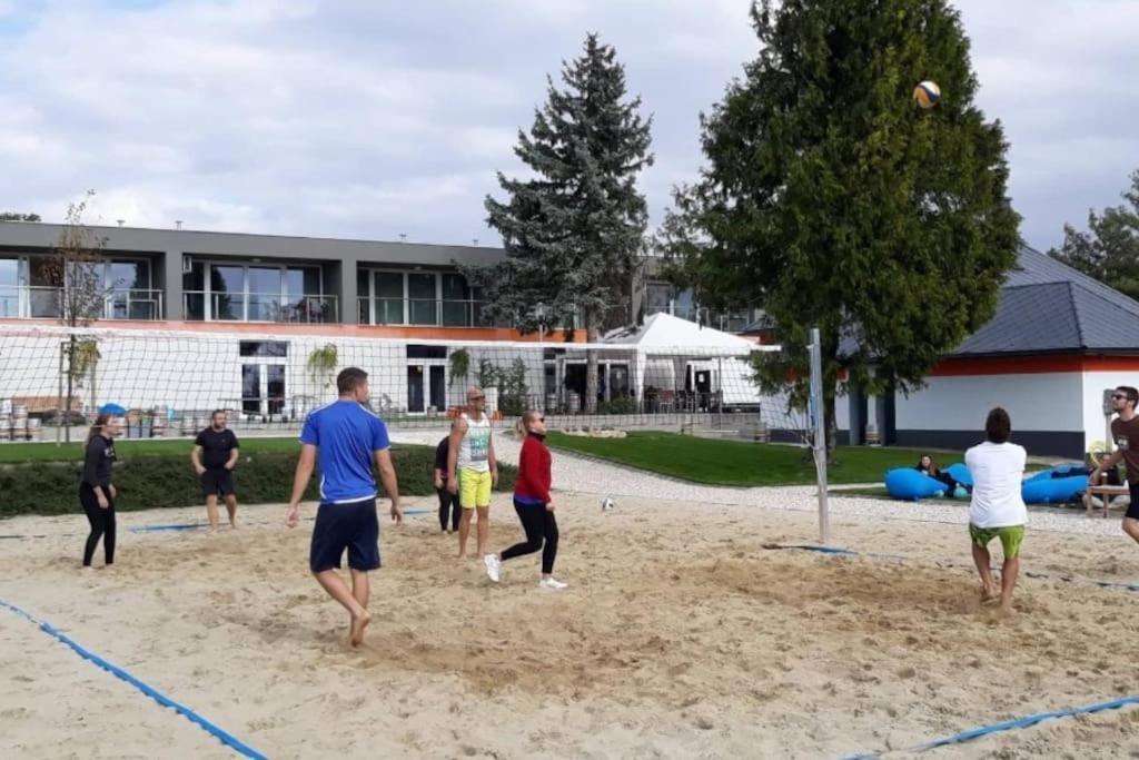 Hedon Brewery Apartments - 200 Meter To The Beach Balatonvilágos Exterior foto