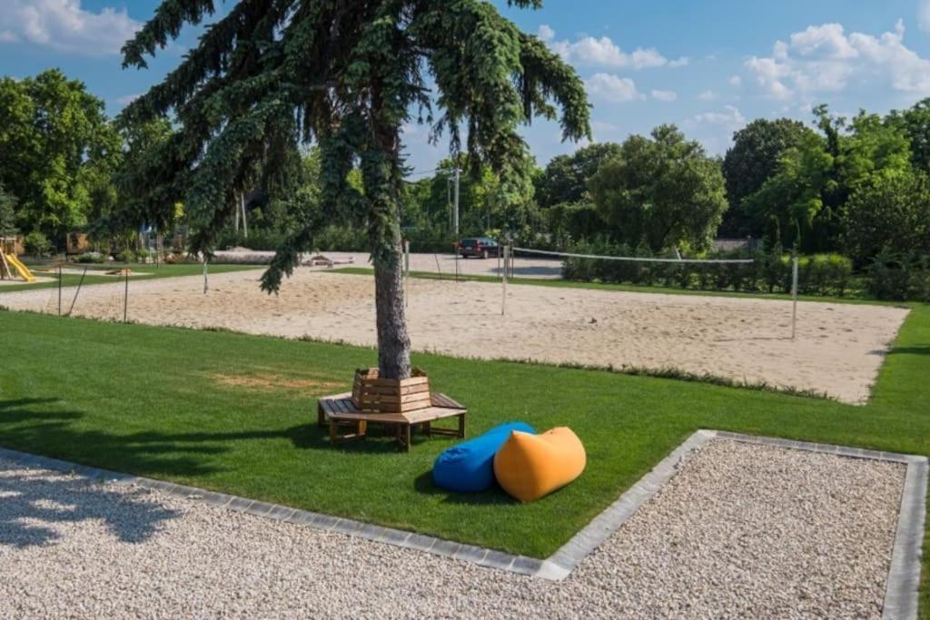 Hedon Brewery Apartments - 200 Meter To The Beach Balatonvilágos Exterior foto