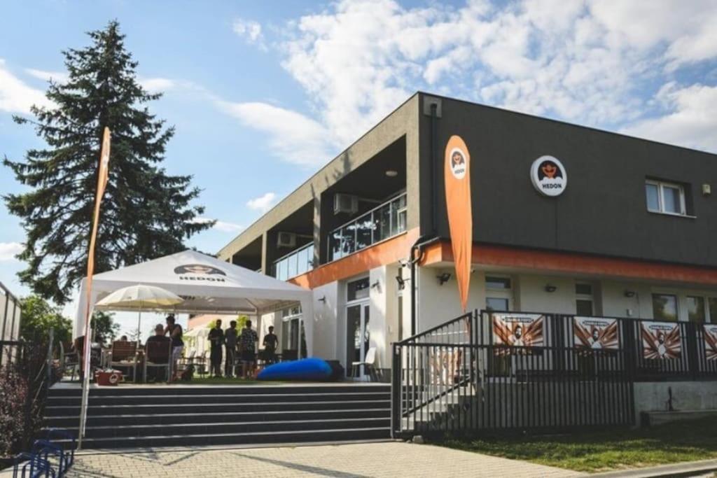 Hedon Brewery Apartments - 200 Meter To The Beach Balatonvilágos Exterior foto